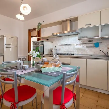 アパート Elanhouse *